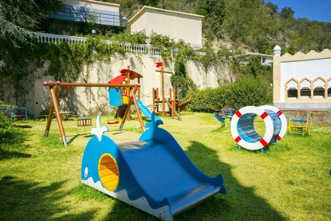 Atrium Beach Hotel エレニテ エクステリア 写真